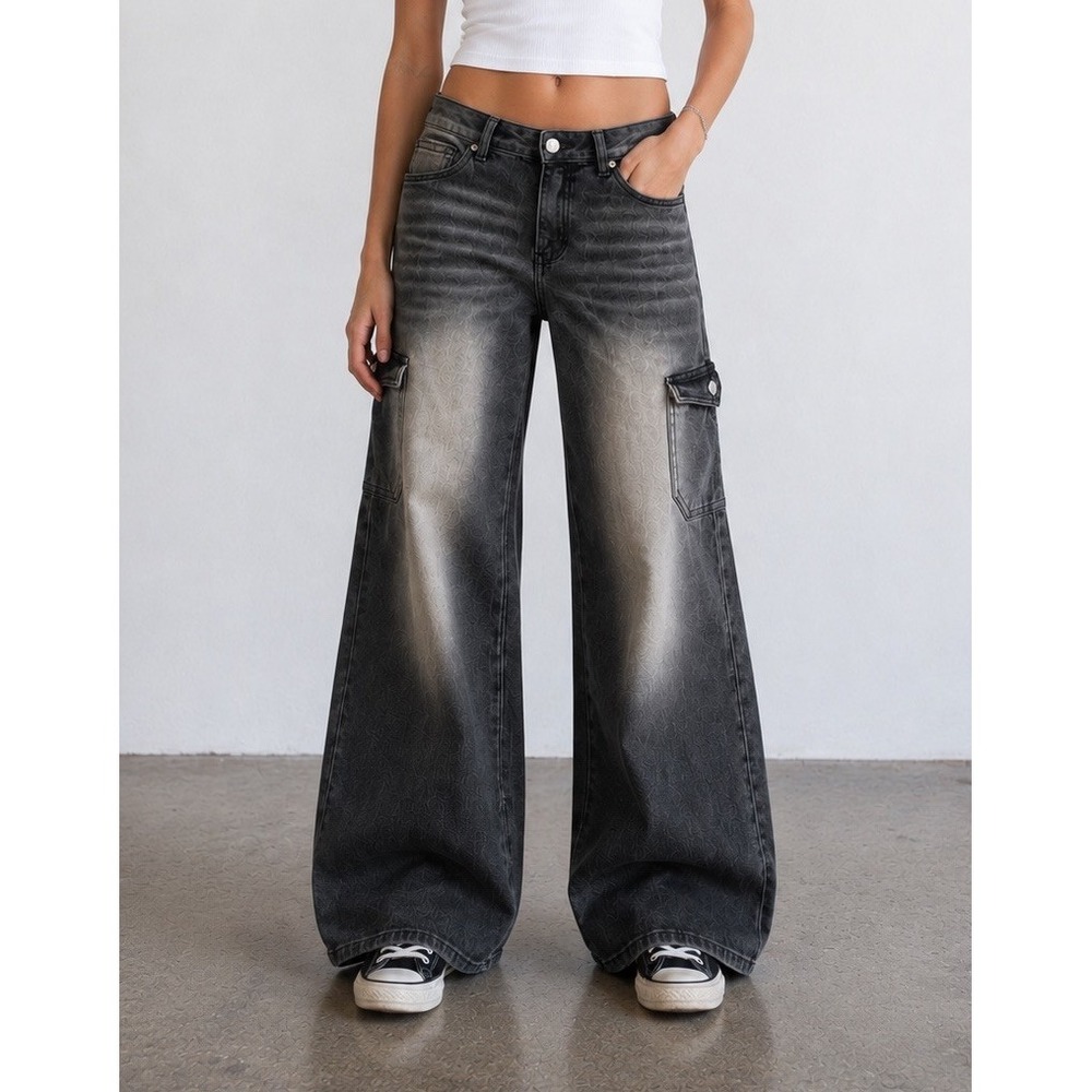 Refuge Denim Cargo Jeans Women Size 03 Washed Black Wide Leg Flared Y2K Style